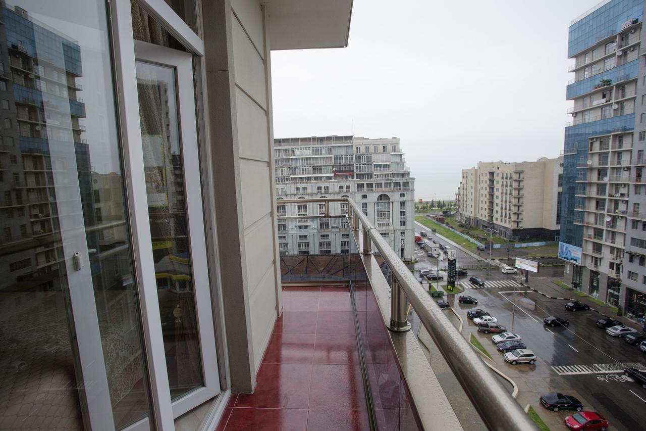 5 Rooms Batumi Exterior photo